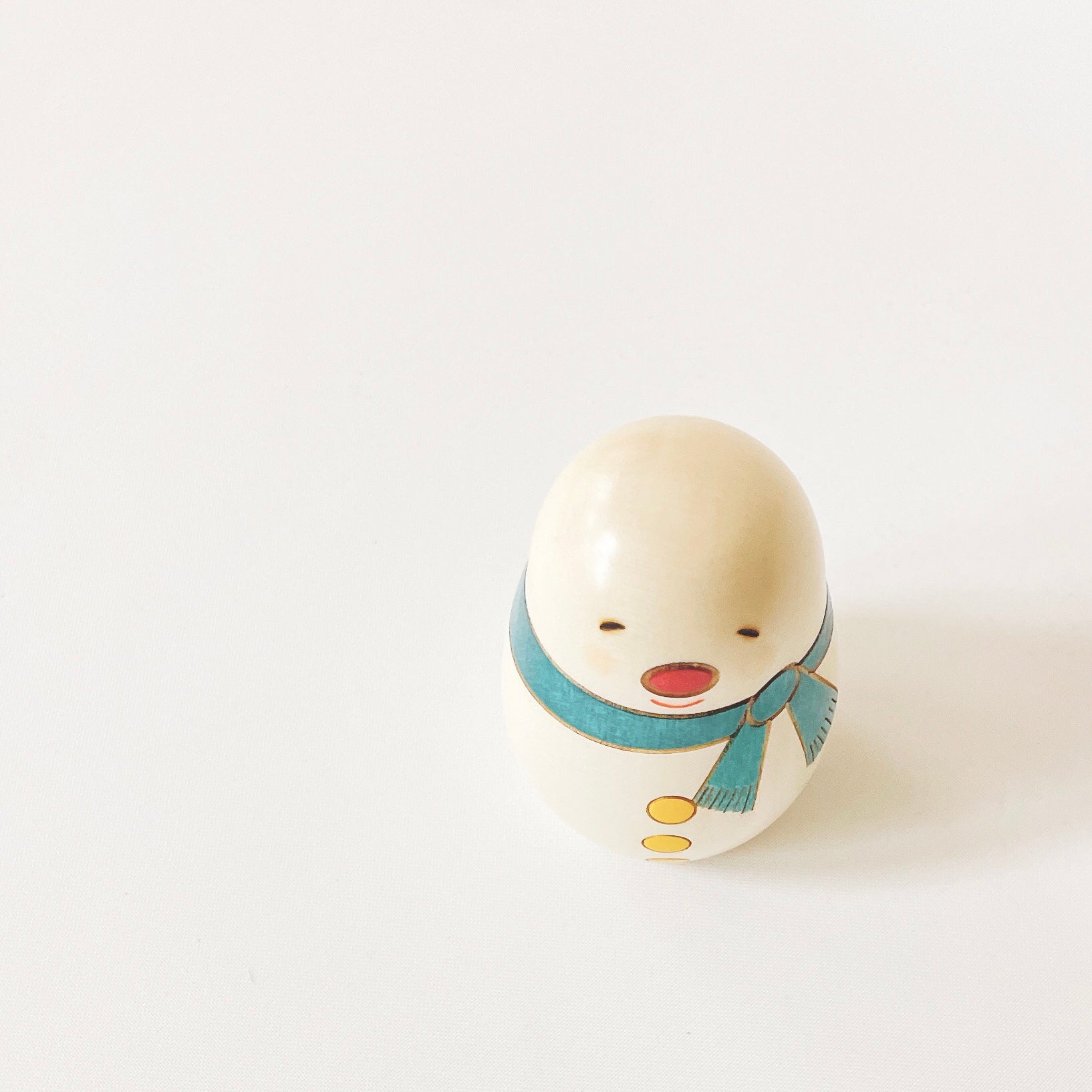 usaburo-kokeshi-bonhomme-de-neige-poup-e-kokeshi-no-l-9-cm image 5