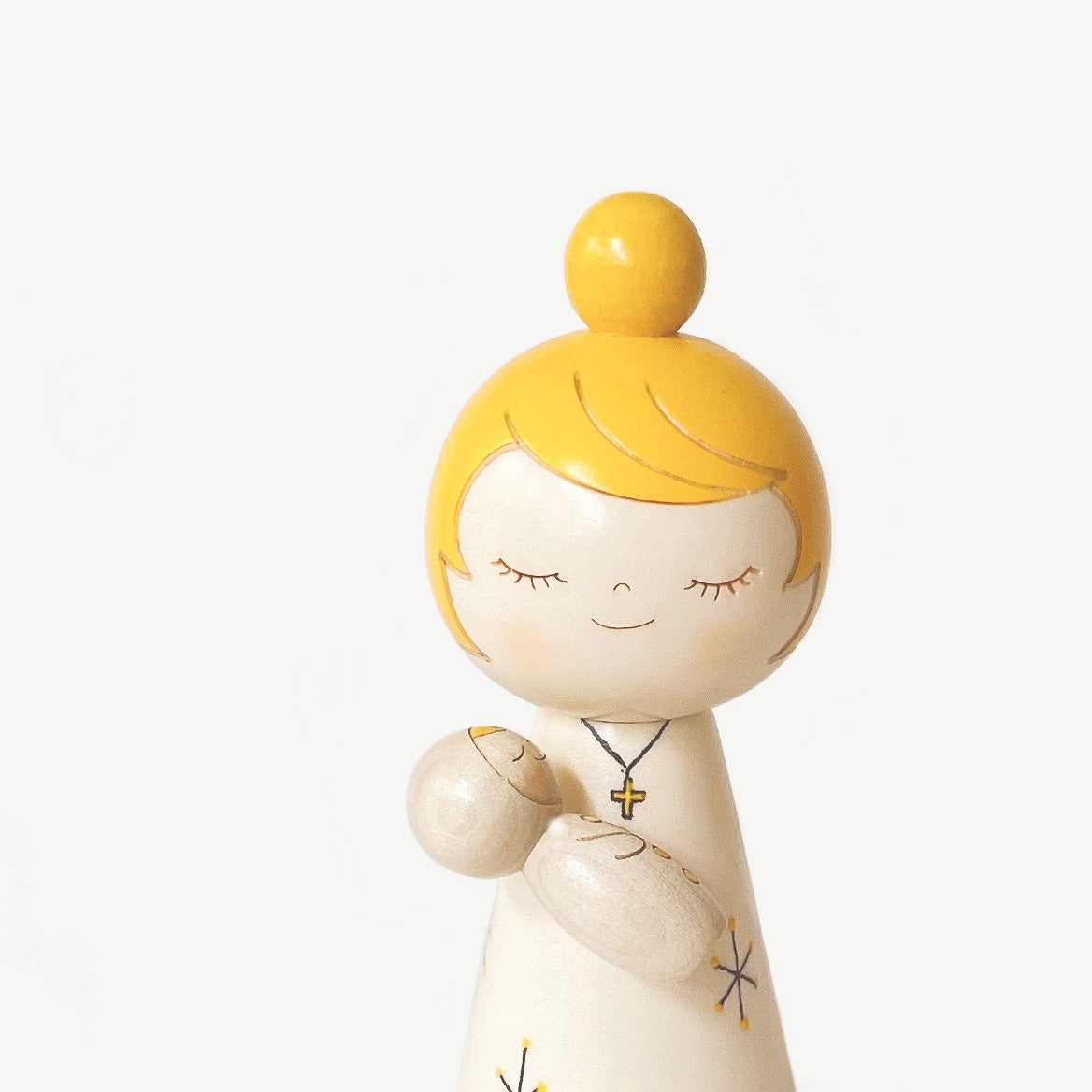 usaburo-kokeshi-nukumori-warmth-poupee-mere-et-bebe-14-cm image 4
