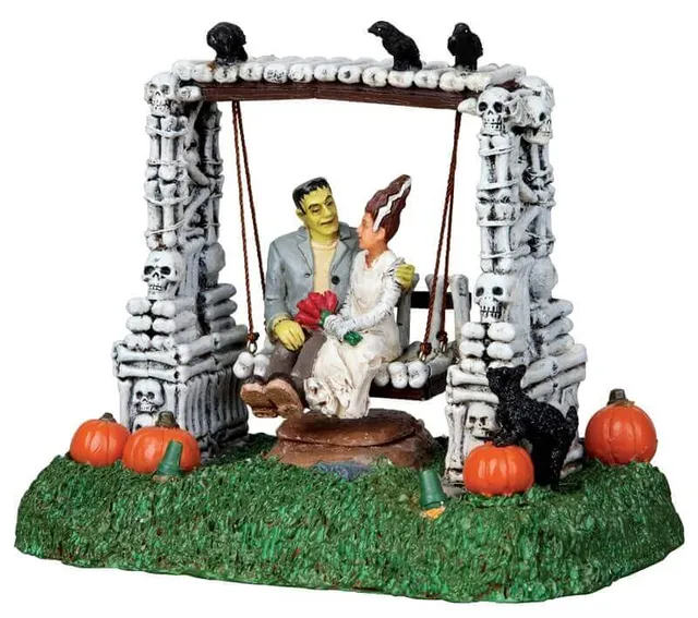 lemax-monster-romance-sc-ne-anim-e-banc-spooky-town image 1