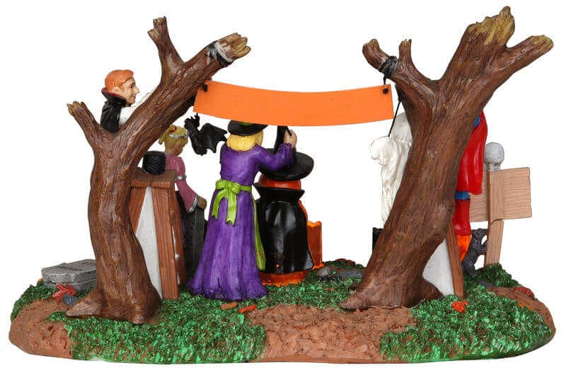 lemax-decorating-for-halloween-figurines-miniatures-spooky-town image 3