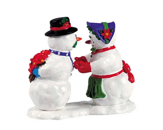 lemax-kissing-snowcouple-figurine-couple-de-neige-miniature image 1