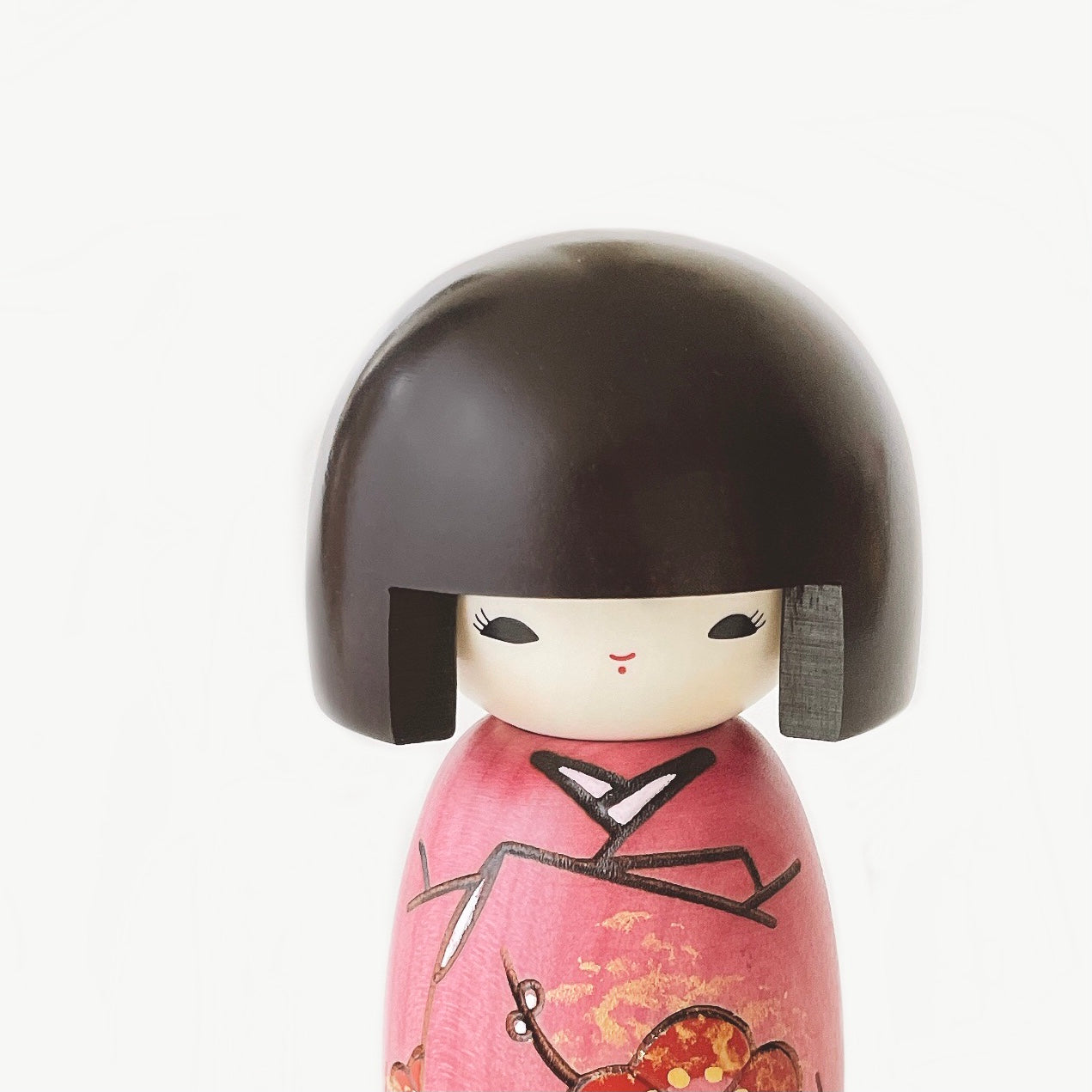 usaburo-kokeshi-okappa-san-bobbed-hair-girl-kokeshi-classique-13-cm image 2