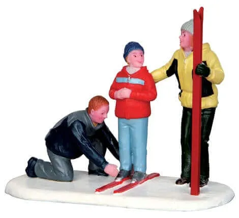 lemax-new-skis-figurine-accessoire-de-ski-pour-village-miniature image 1