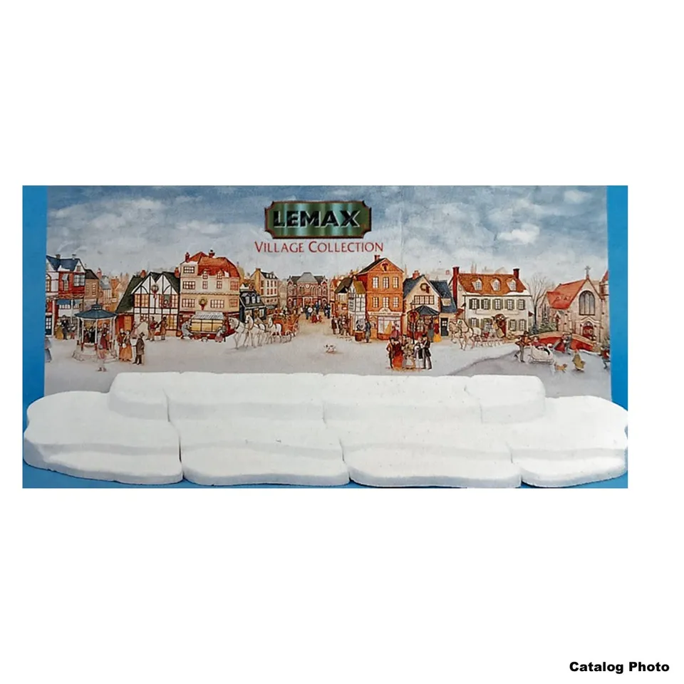 lemax-display-set-for-4-ft-planigram-socle-de-pr-sentation-village image 1