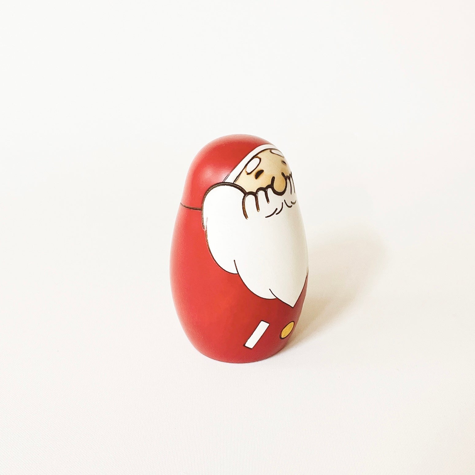 usaburo-kokeshi-santa-new-designed-figurine-kokeshi-yura-koro-9-cm-rouge image 4