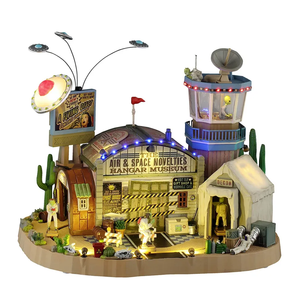 lemax-the-air-space-novelties-hangar-museum-mus-e-spooky-town image 1