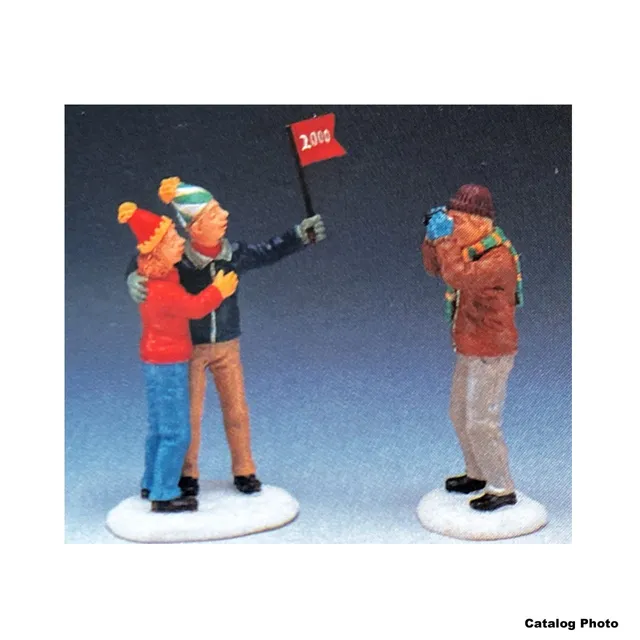 lemax-preserving-the-moment-set-de-2-figurines-miniatures-de-collection image 1