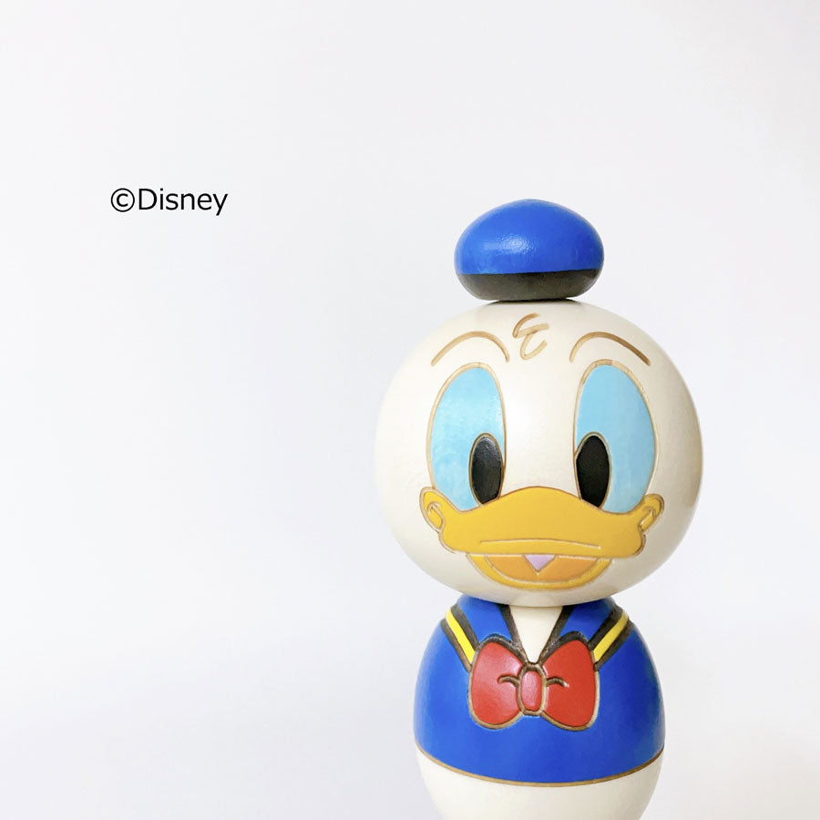 usaburo-kokeshi-donald-disney-figurine-personnage-108-mm image 6