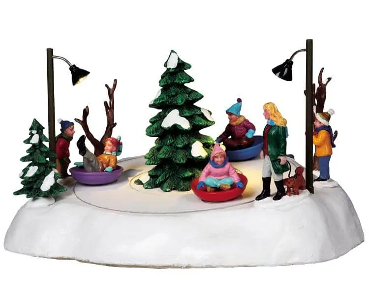 lemax-saucer-fun-figurine-luge-miniature image 1