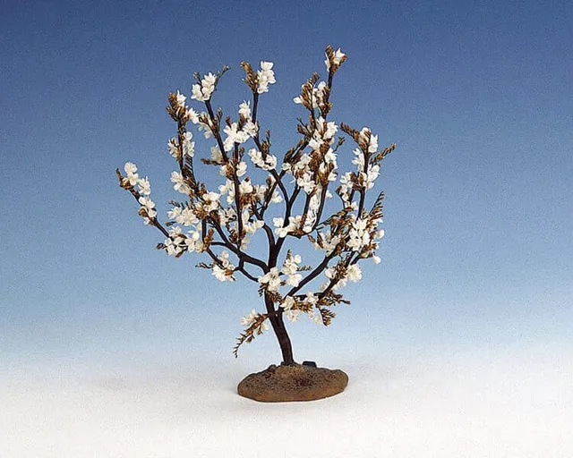 lemax-crab-apple-medium-arbre-miniature-de-village image 1
