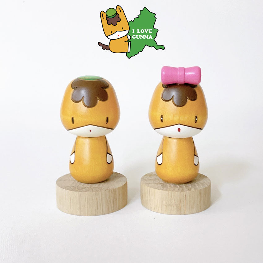 usaburo-kokeshi-gunma-chan-basic-figurine-artisanale-8-5-cm image 2