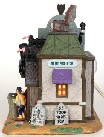 lemax-coffin-cafe-maison-hant-e-spooky-town image 3
