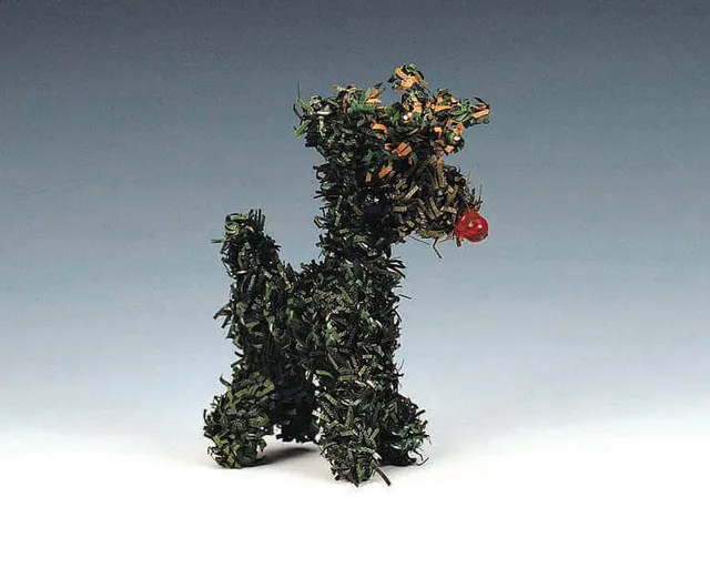 lemax-pine-reindeer-figurine-renne-miniature image 1