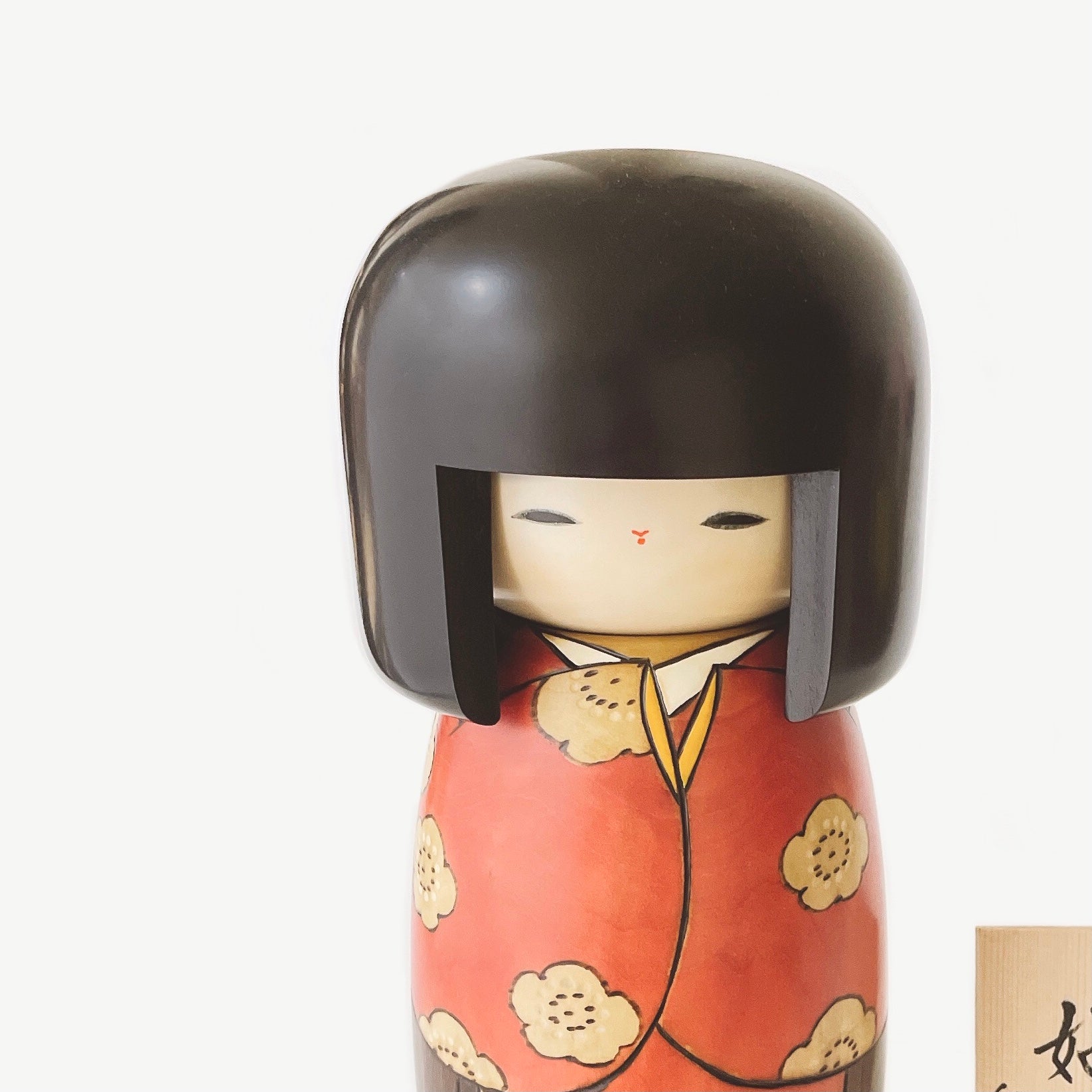 usaburo-kokeshi-kojitsu-good-day-rouge-ll-32-cm image 2