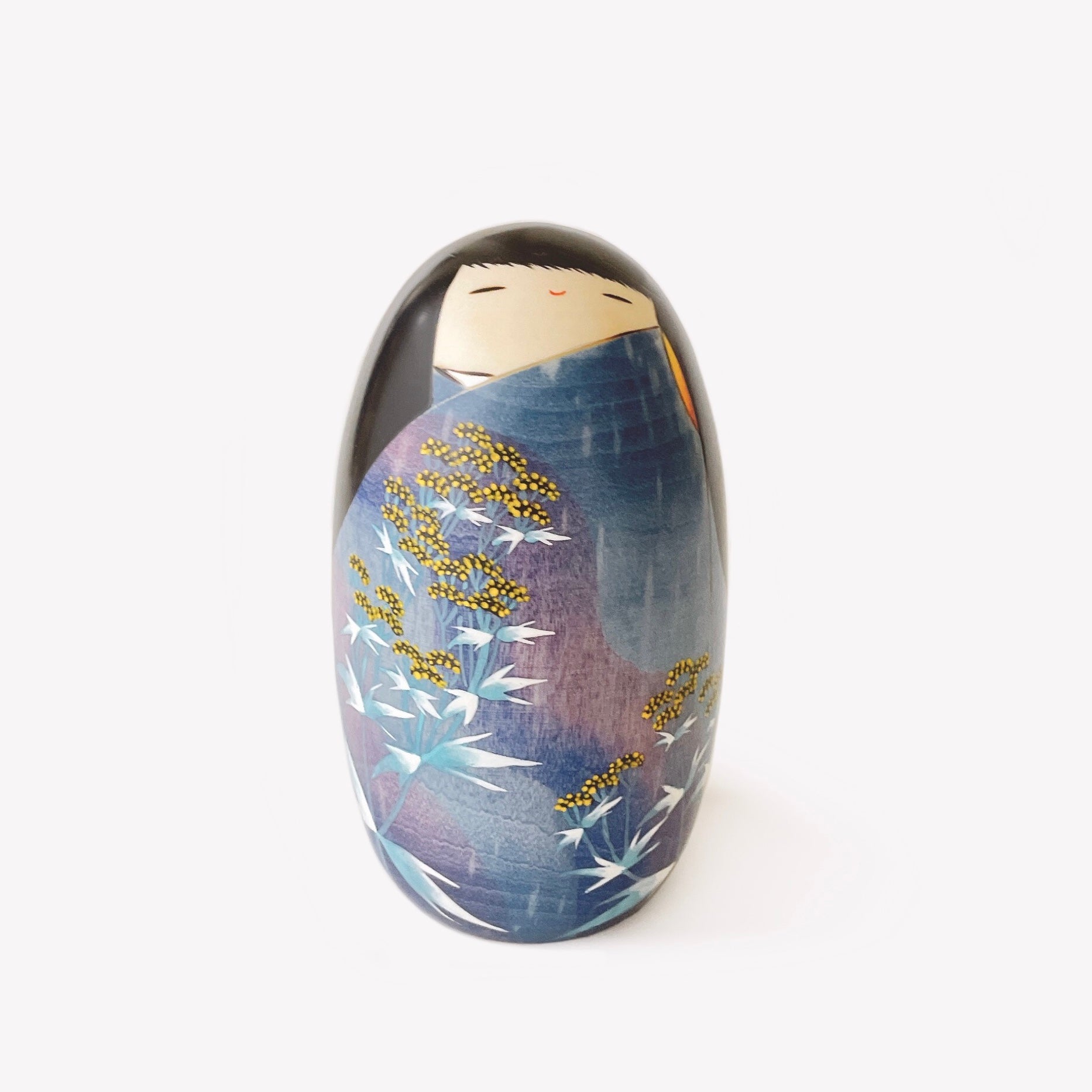 usaburo-kokeshi-hana-no-kokoro-figurine-fleur-d-automne-en-bois image 1