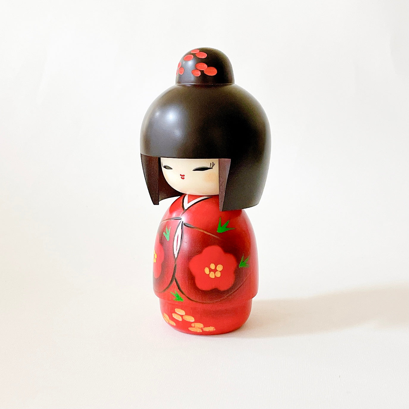 usaburo-kokeshi-hohoemi-par-fujikawa-poup-e-kokeshi-artisanale-15-cm-sourire image 2