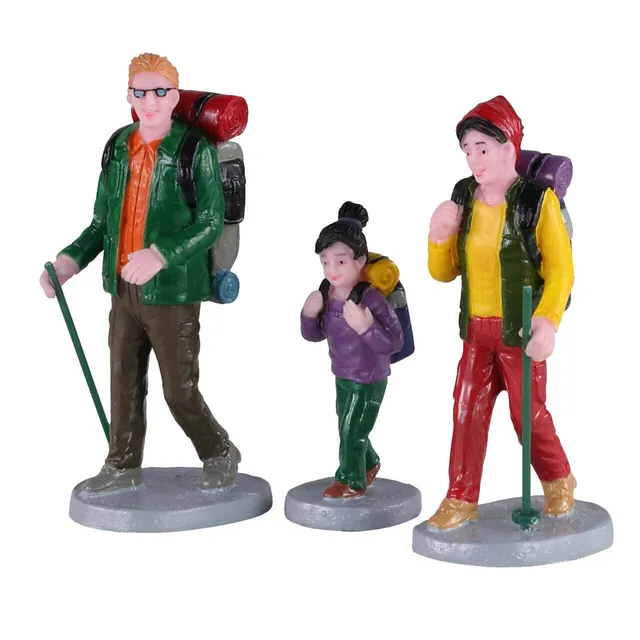 lemax-family-trek-figurine-miniature-de-collection image 1