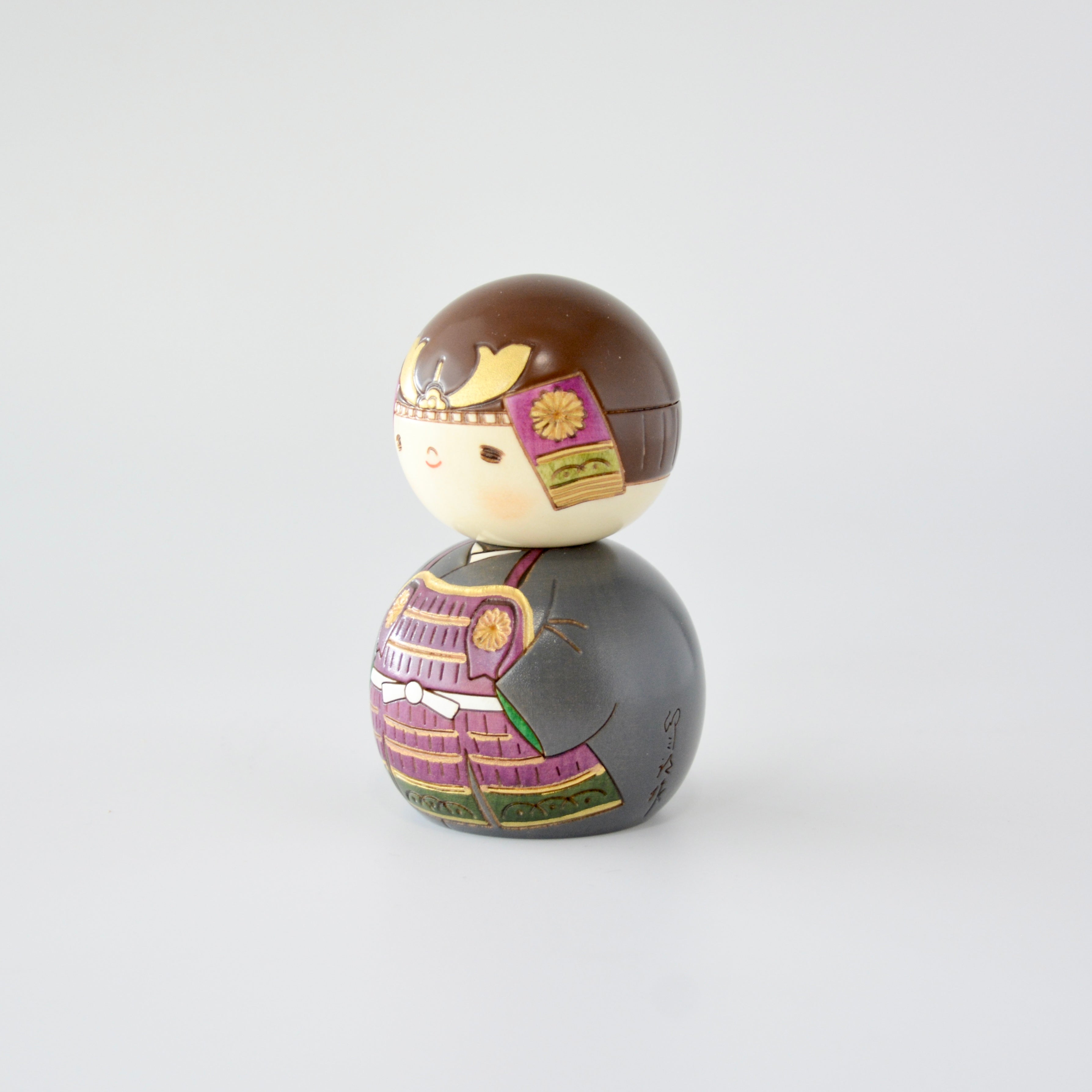 usaburo-kokeshi-kabuto-kun-helmet-boy-10-5-cm image 3