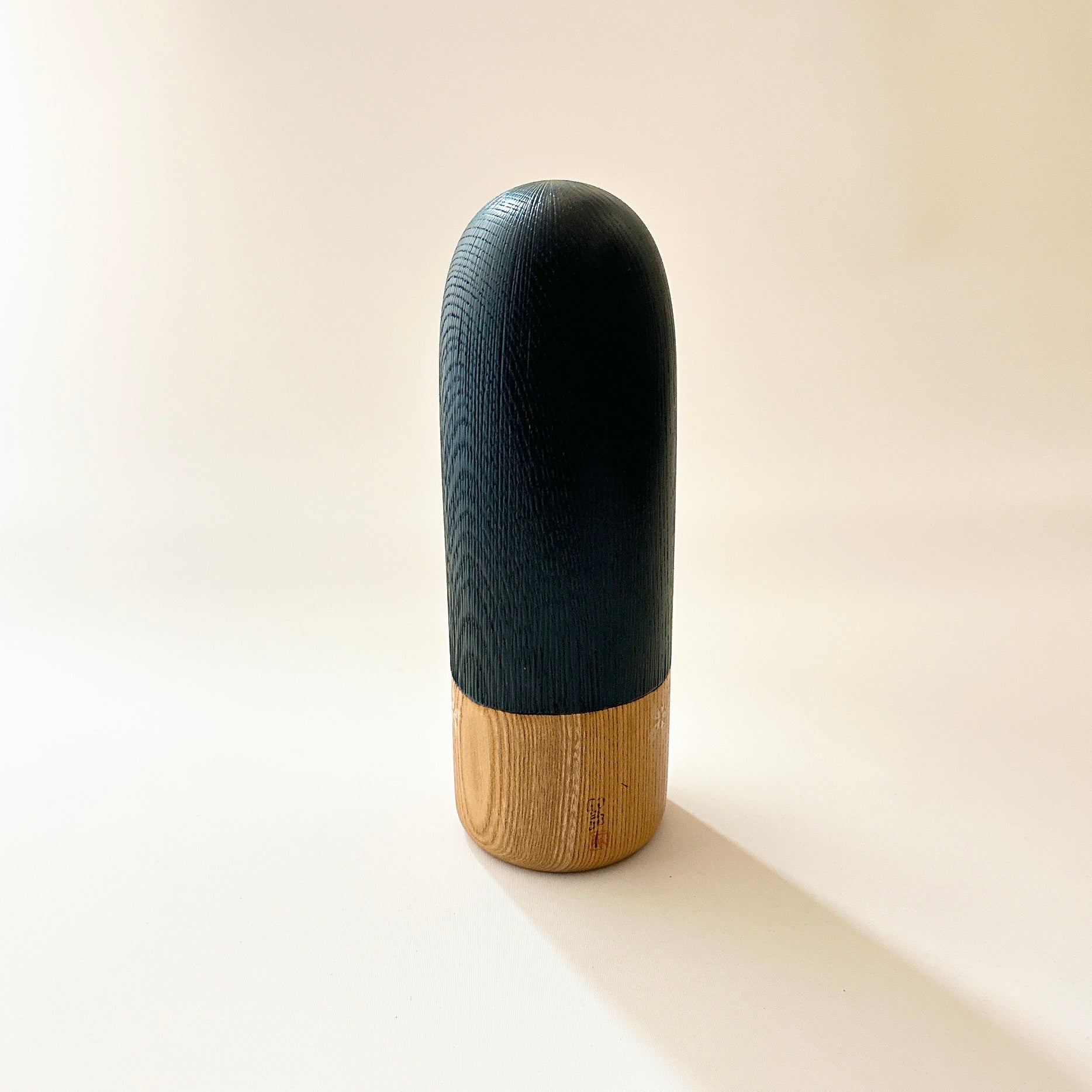 usaburo-kokeshi-ranman-en-pleine-floraison-par-yuji-okamoto-dition-limit-e-245-m image 3