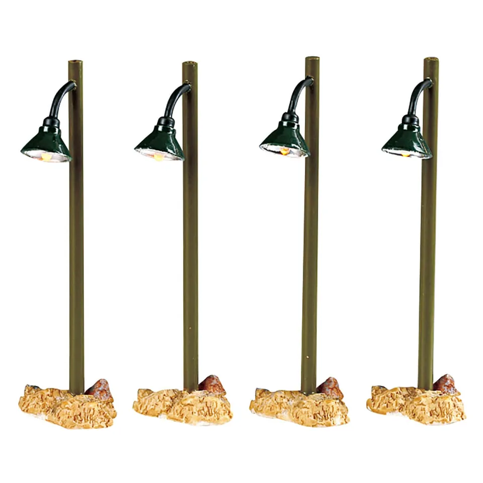 lemax-rustic-street-lamp-set-de-4-lampadaires-miniatures image 1