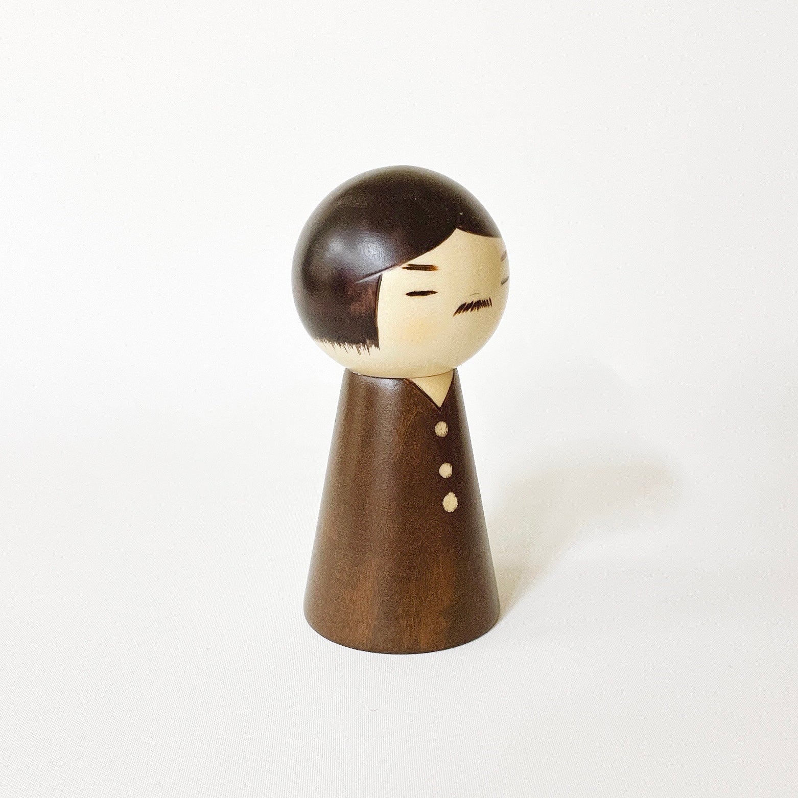 usaburo-kokeshi-papa-san-father-figurine-artisanale-11-5-cm-mizuki image 4
