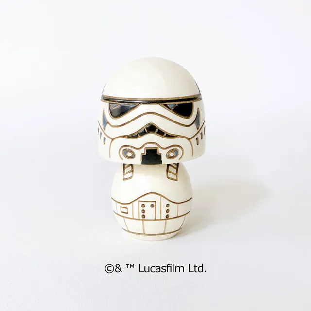 usaburo-kokeshi-star-wars-stormtrooper-figurine-character-yura-koro-7-5-cm image 1