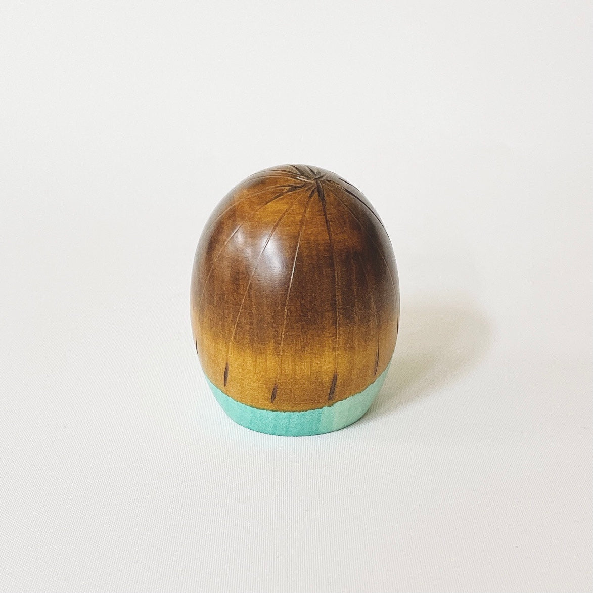 usaburo-kokeshi-shiawase-s-vert-figurine-bonheur-fleur-prunier image 3