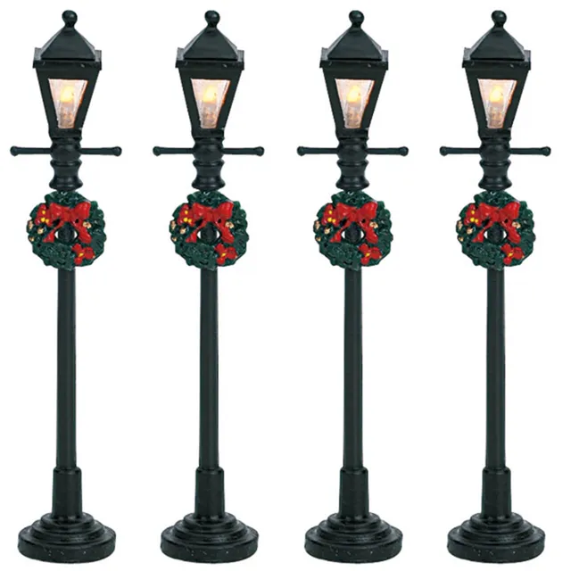 lemax-gas-lantern-street-lamp-set-of-4-lot-de-4-lampadaires-lumineux image 1