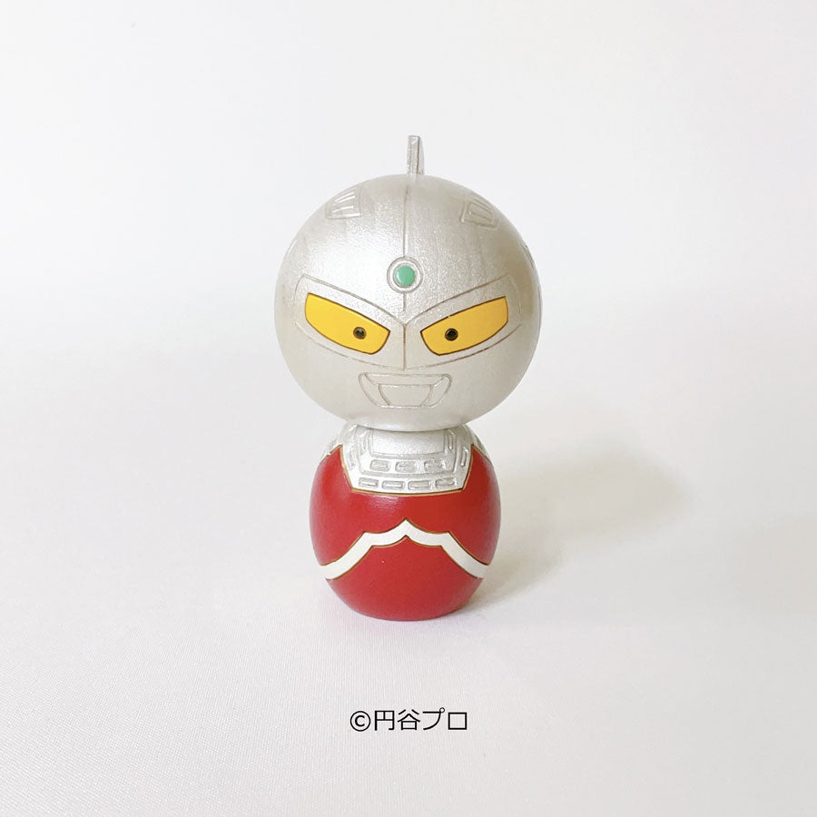 usaburo-kokeshi-ultraman-ultra-seven-figurine-character-kokeshi-yura-koro-10-5-c image 1