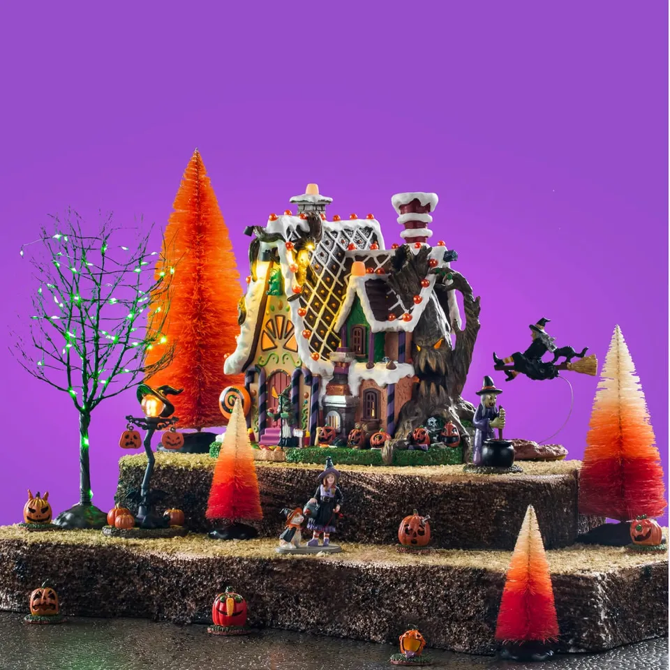 lemax-the-candy-witch-cottage-set-maison-miniature-spooky-town image 1