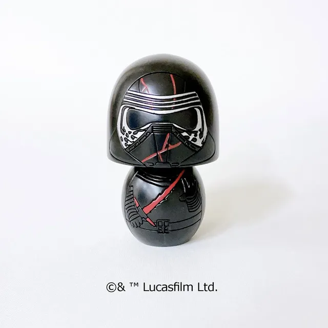 usaburo-kokeshi-star-wars-kylo-ren-figurine-kokeshi-artisanale image 1