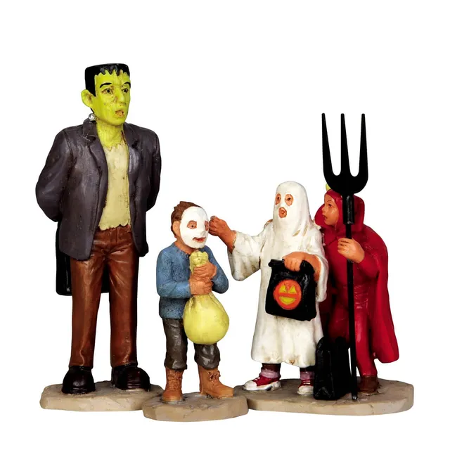 lemax-is-that-really-set-of-3-figurines-spooky-town-halloween image 1