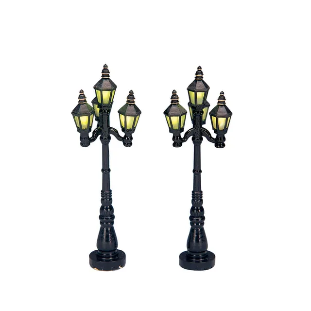 lemax-4-old-english-street-lamp-set-de-2-lampadaires-miniatures image 1