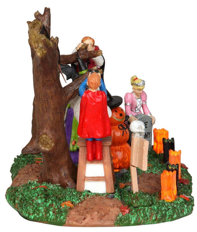 lemax-decorating-for-halloween-figurines-miniatures-spooky-town image 4