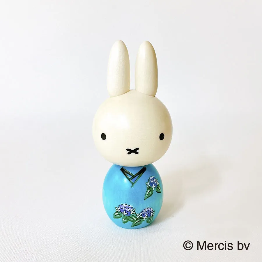 usaburo-kokeshi-miffy-ajisai-hortensia-figurine-artisanale-13-cm image 1