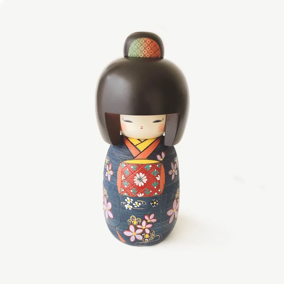 usaburo-kokeshi-odekake-blue-poupee-kokeshi-artisanale-24-cm image 1