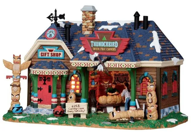 lemax-thunderbird-totem-pole-carvers-figurine-sculpteurs-totem-miniature image 1