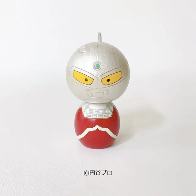usaburo-kokeshi-ultraman-ultra-seven-figurine-character-kokeshi-yura-koro-10-5-c image 1