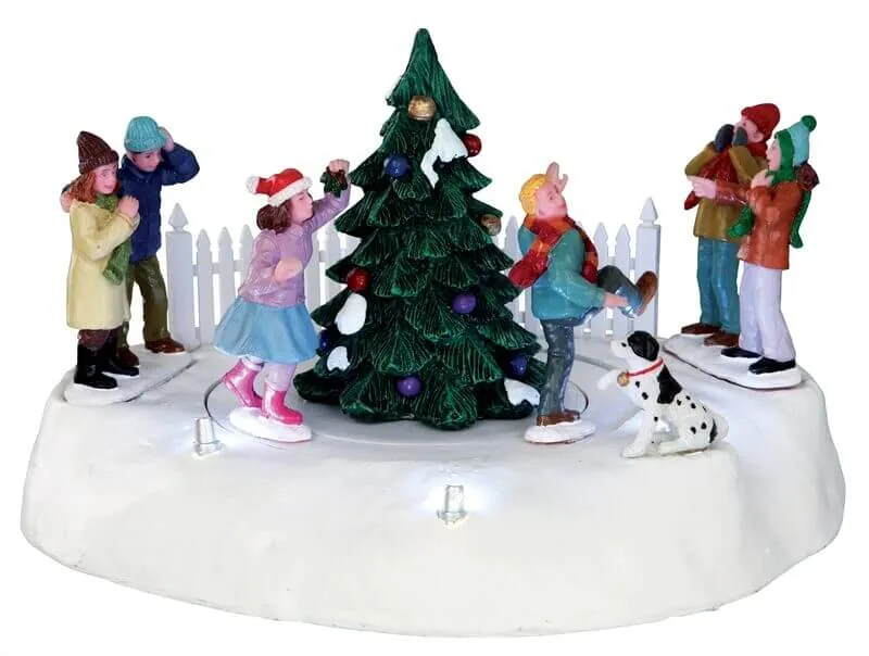 lemax-mistletoe-chase-figurine-sc-ne-de-no-l image 1