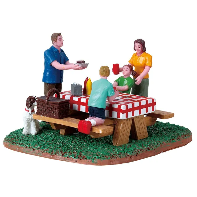 lemax-picnic-table-miniature-table-de-pique-nique image 1