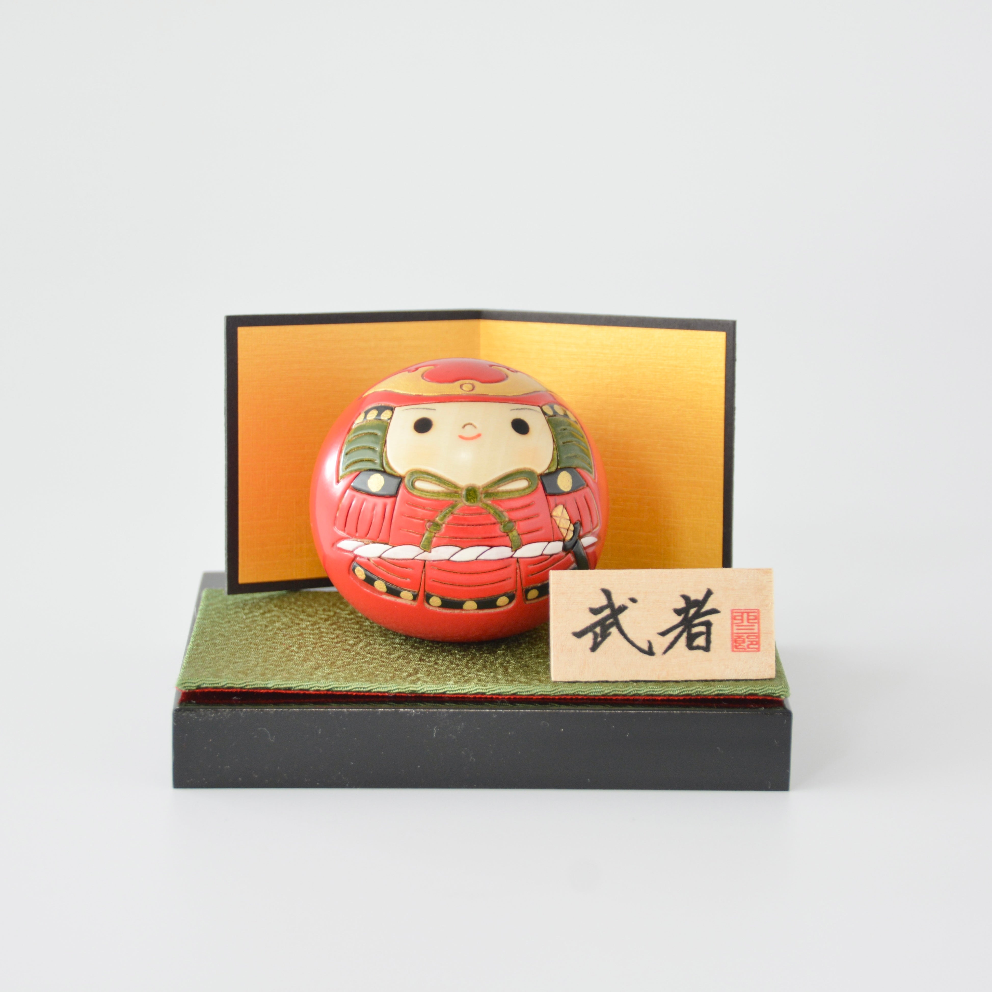 usaburo-kokeshi-musha-samurai-set-basique-figurine-miniature-50-mm-avec-display image 1
