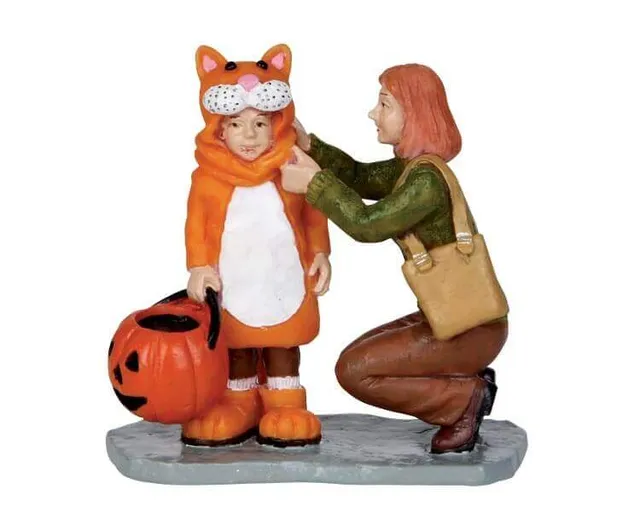 lemax-costume-fix-figurine-miniature-spooky-town image 1