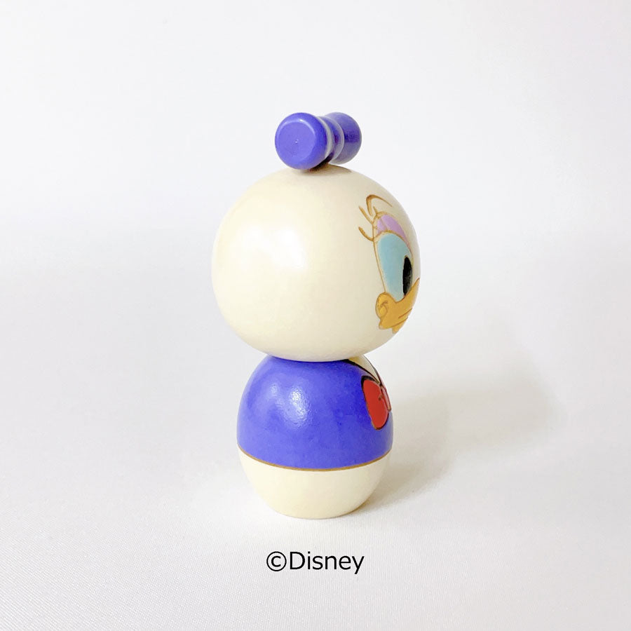 usaburo-kokeshi-daisy-disney-figurine-artisanale-10-8-cm image 4