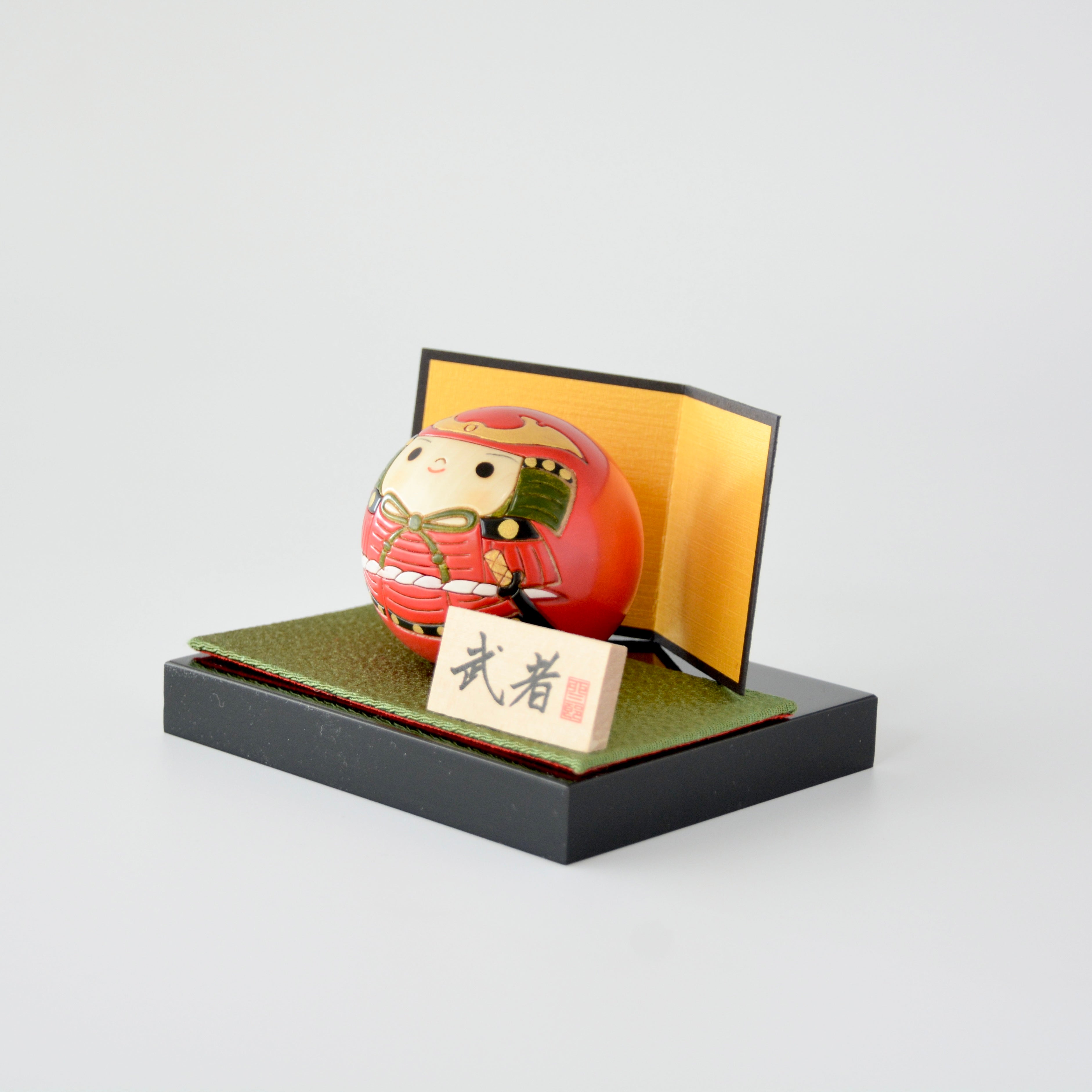 usaburo-kokeshi-musha-samurai-set-basique-figurine-miniature-50-mm-avec-display image 2