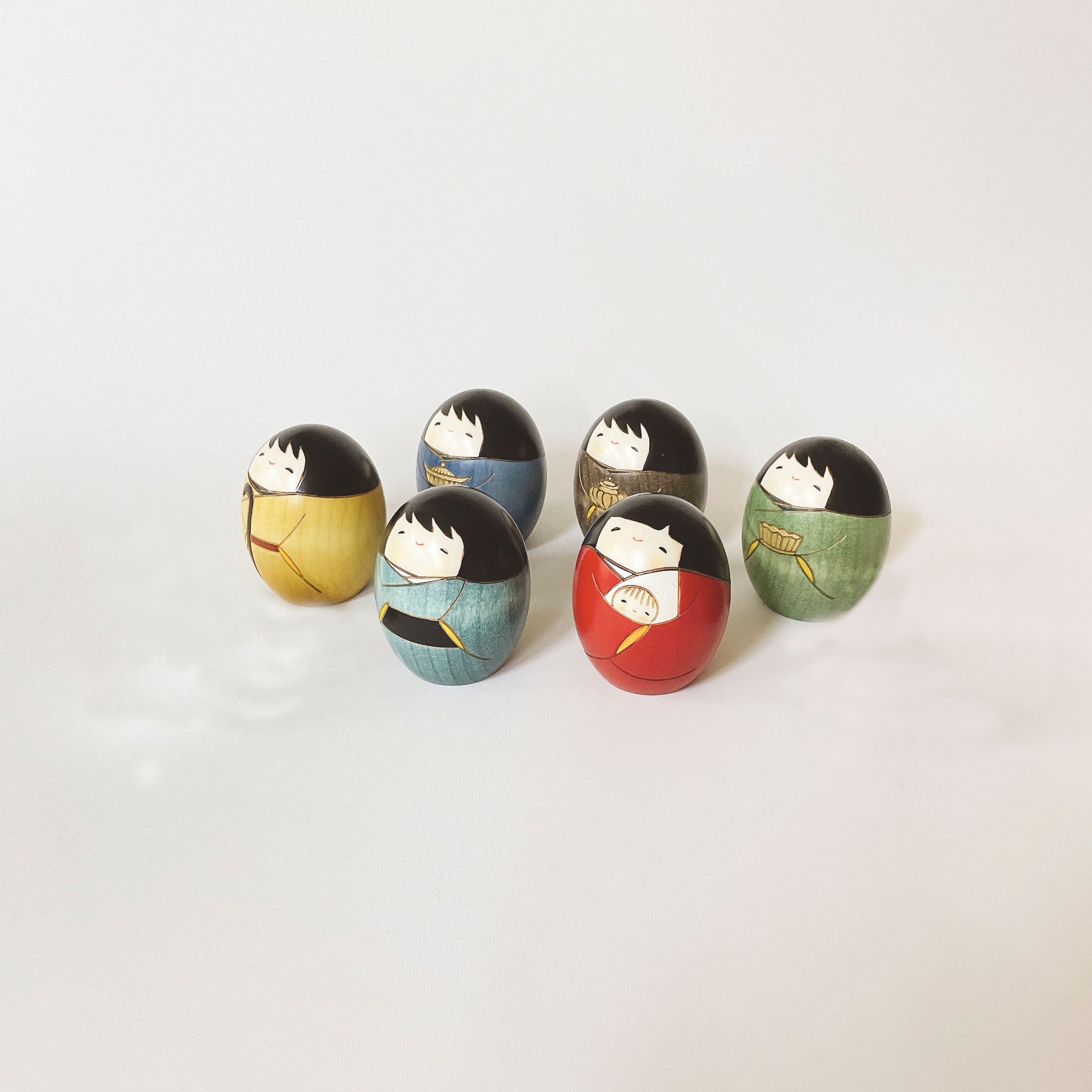 usaburo-kokeshi-the-nativity-six-coffret-figurines-cr-che-de-no-l-en-bois image 2