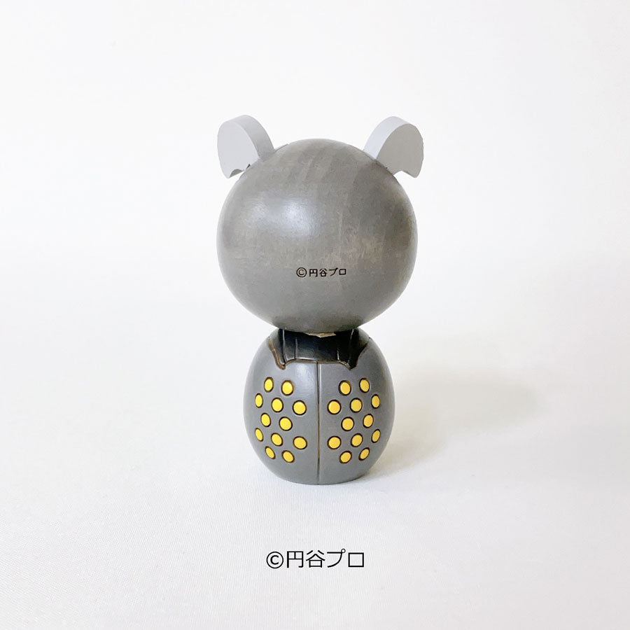 usaburo-kokeshi-ultraman-zetton-poup-e-kokeshi-personnage-officiel image 3