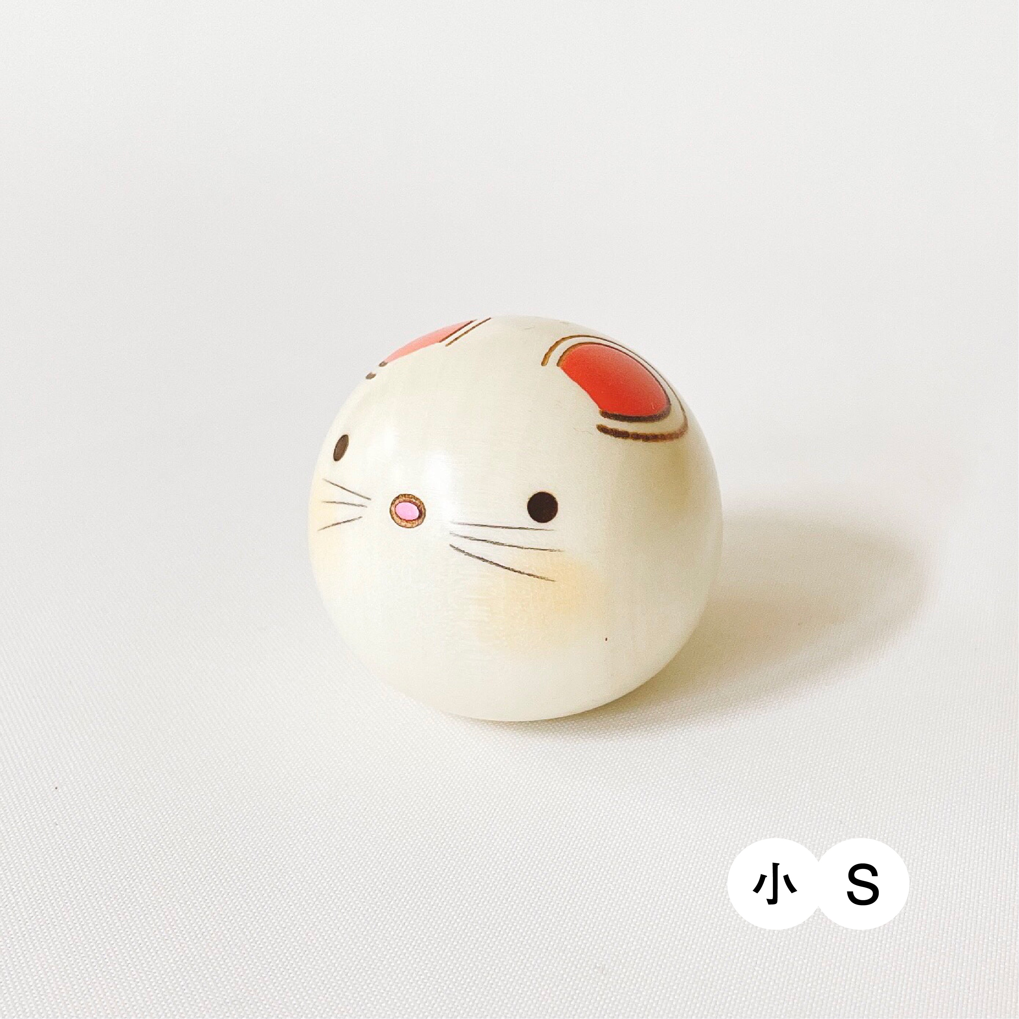 usaburo-kokeshi-yurakoro-souris-figurine-animal-ronde image 2