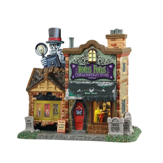 lemax-hocus-focus-undead-portrait-studio-studio-photo-hant-miniature image 1