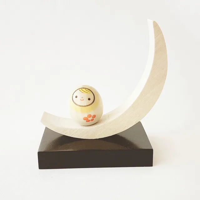 usaburo-kokeshi-tsuki-no-sei-moon-fairy-figurine-miniature-naissance image 1