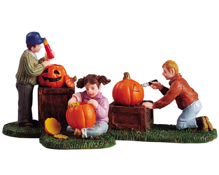 lemax-pumpkin-carvers-figurine-miniature-spooky-town-halloween image 2